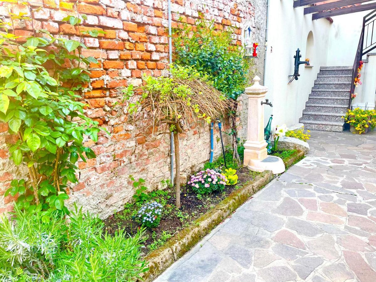 B&B Corte Sul Naviglio Cin I T 0 1 5 0 7 0 C 1 3 X U I L Q C V Cernusco sul Naviglio Kültér fotó