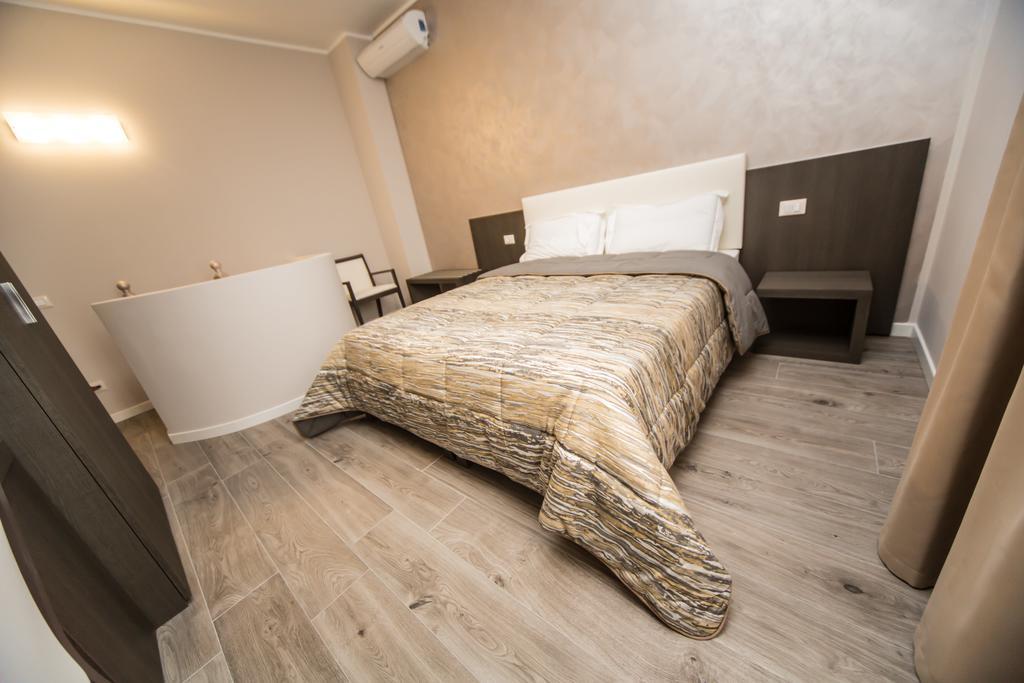 B&B Corte Sul Naviglio Cin I T 0 1 5 0 7 0 C 1 3 X U I L Q C V Cernusco sul Naviglio Szoba fotó
